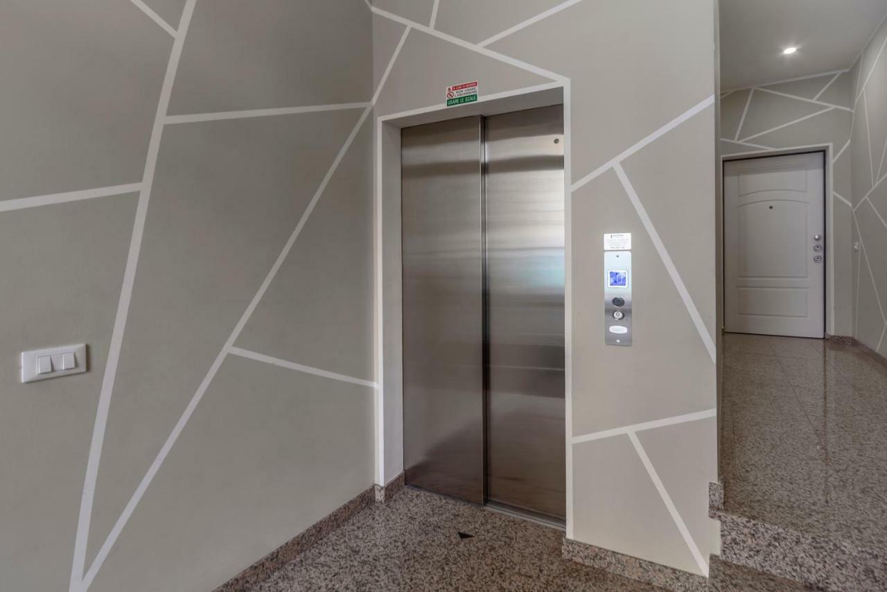 Casa da Suite Luce Milão Exterior foto